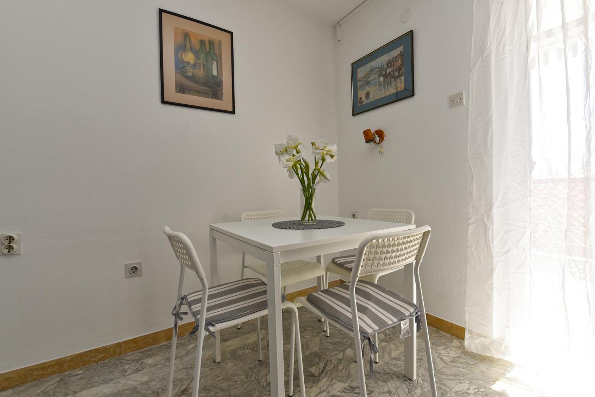 Apartments Vlasta 1410 Premantura Exterior photo